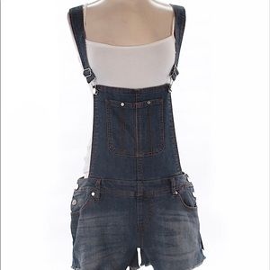 Denim short overalls in excellent condition